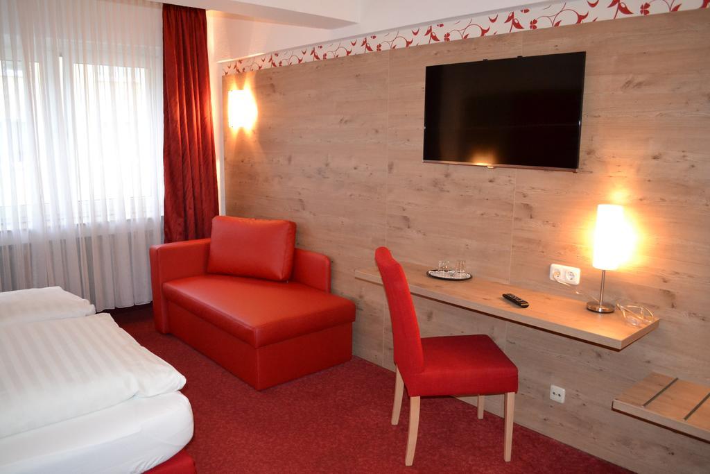 Hotel Minerva Garni Ντίσελντορφ Εξωτερικό φωτογραφία