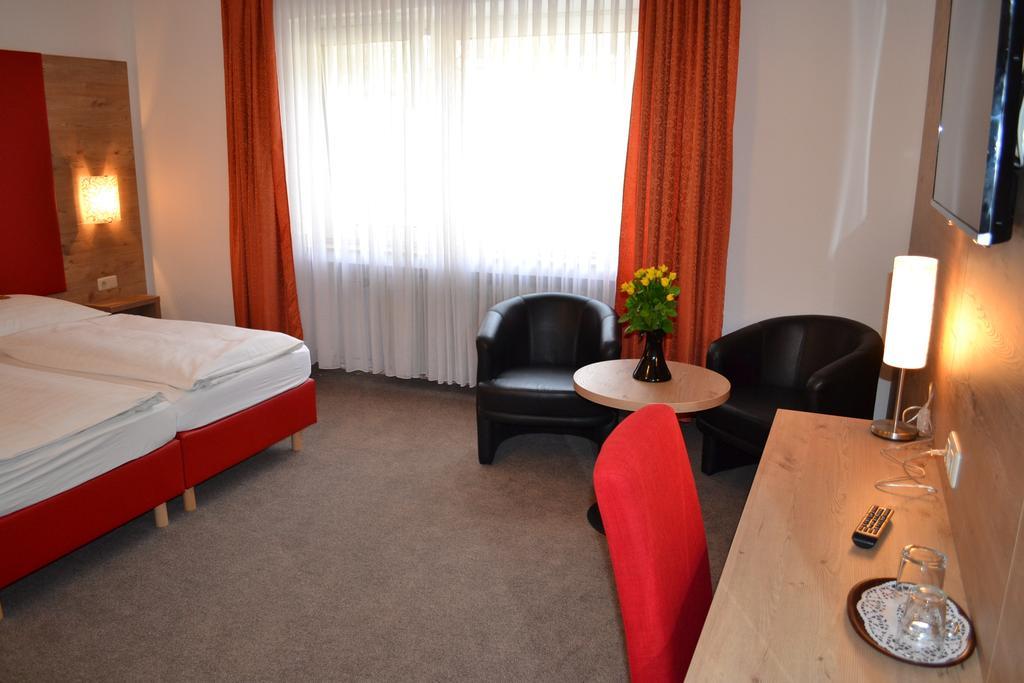 Hotel Minerva Garni Ντίσελντορφ Εξωτερικό φωτογραφία