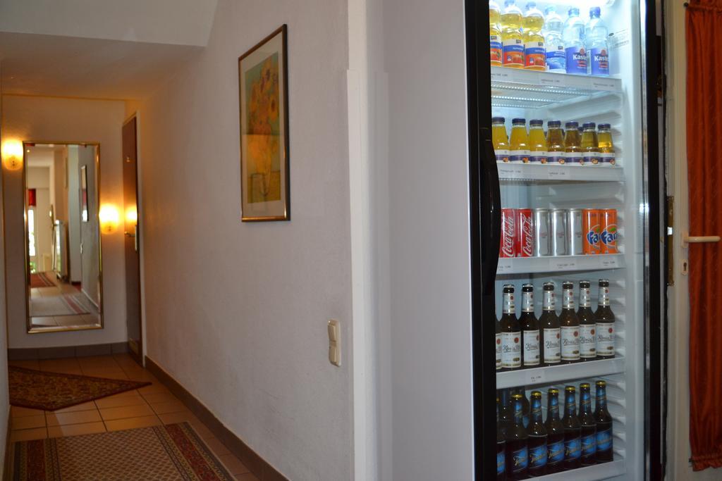 Hotel Minerva Garni Ντίσελντορφ Εξωτερικό φωτογραφία